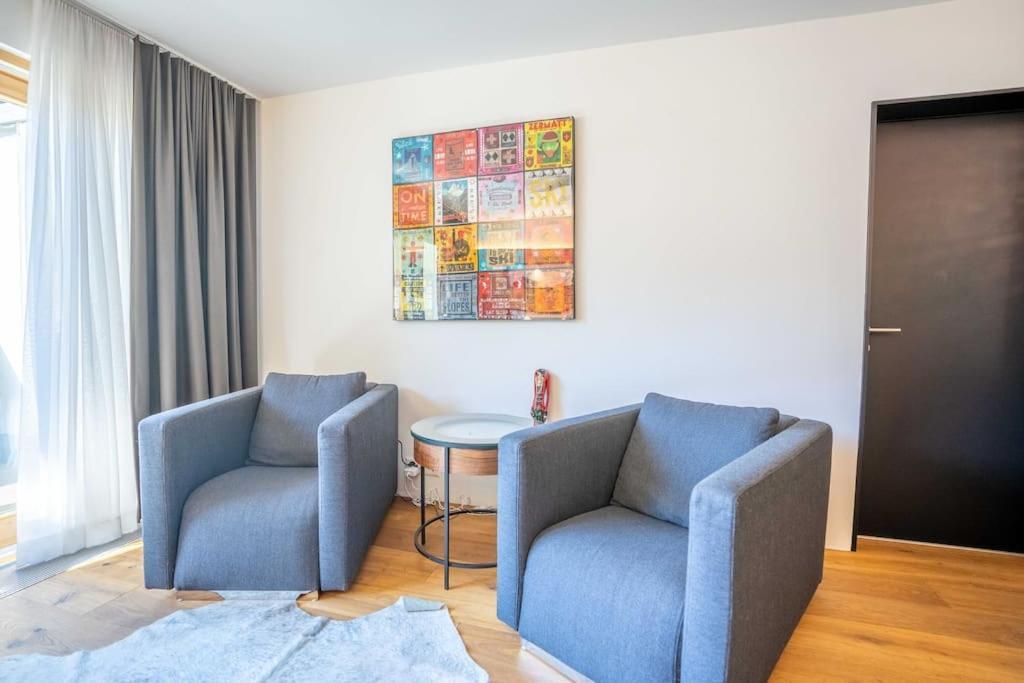 Moderne Wohnung Mit Ausblick Und Viel Sonne Zermatt Esterno foto