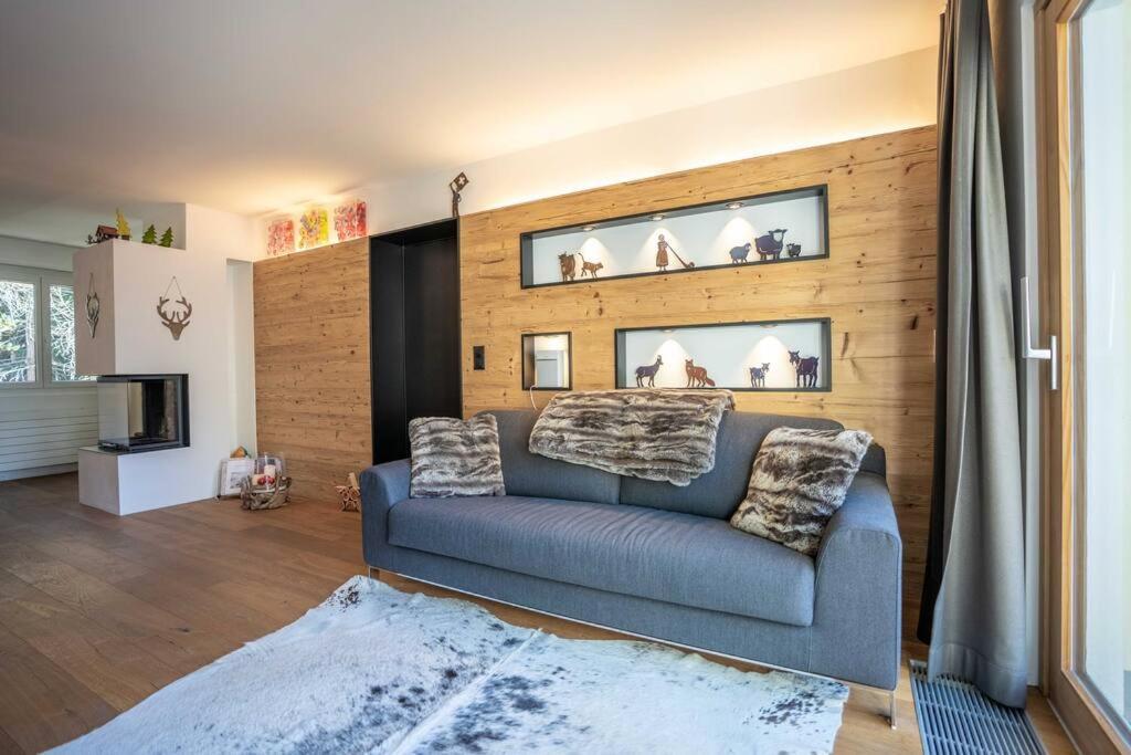 Moderne Wohnung Mit Ausblick Und Viel Sonne Zermatt Esterno foto