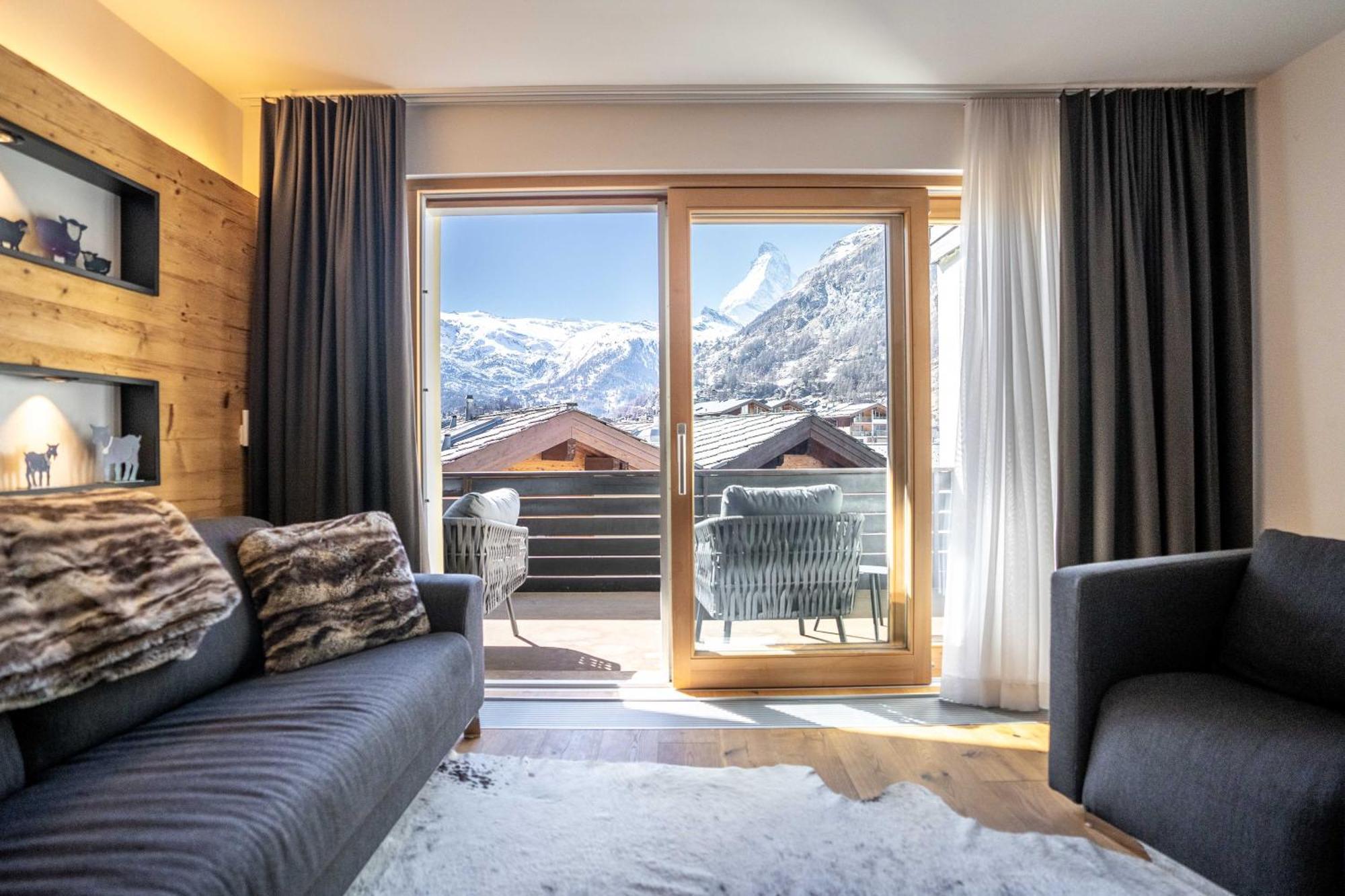 Moderne Wohnung Mit Ausblick Und Viel Sonne Zermatt Esterno foto